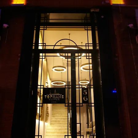 Tophane 4*